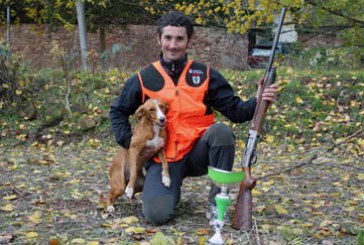 José Félix Fernández obtiene la victoria en el autonómico navarro de menor con perro