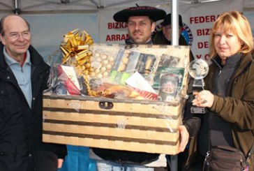 76 pescadores participaron en la prueba anual de Pesca Ría de Ibaizabal celebrada en Getxo