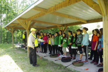 El curso básico de Field Target reúne alrededor de 200 jóvenes en Zumarraga