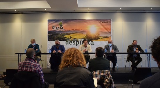 Agricultores, ganaderos y cazadores convocan una gran manifestación en Madrid el 20 de marzo en defensa del mundo rural